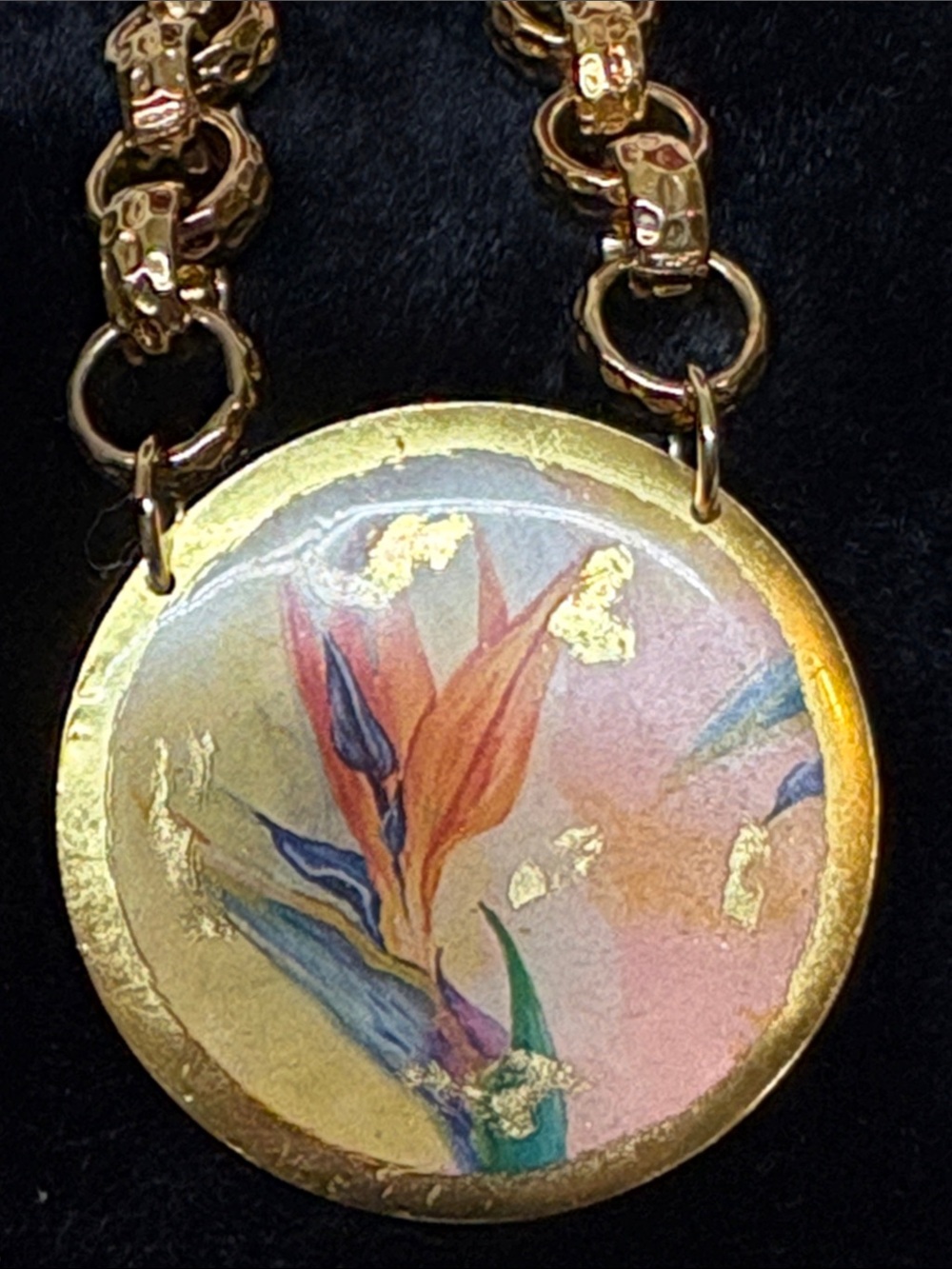 EVOCATEUR necklace